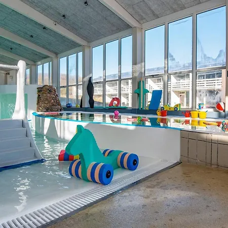 Appartement 4 Person On A